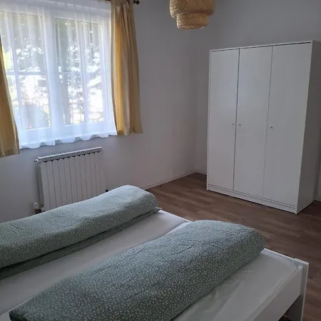 Edith-maria Apartment *